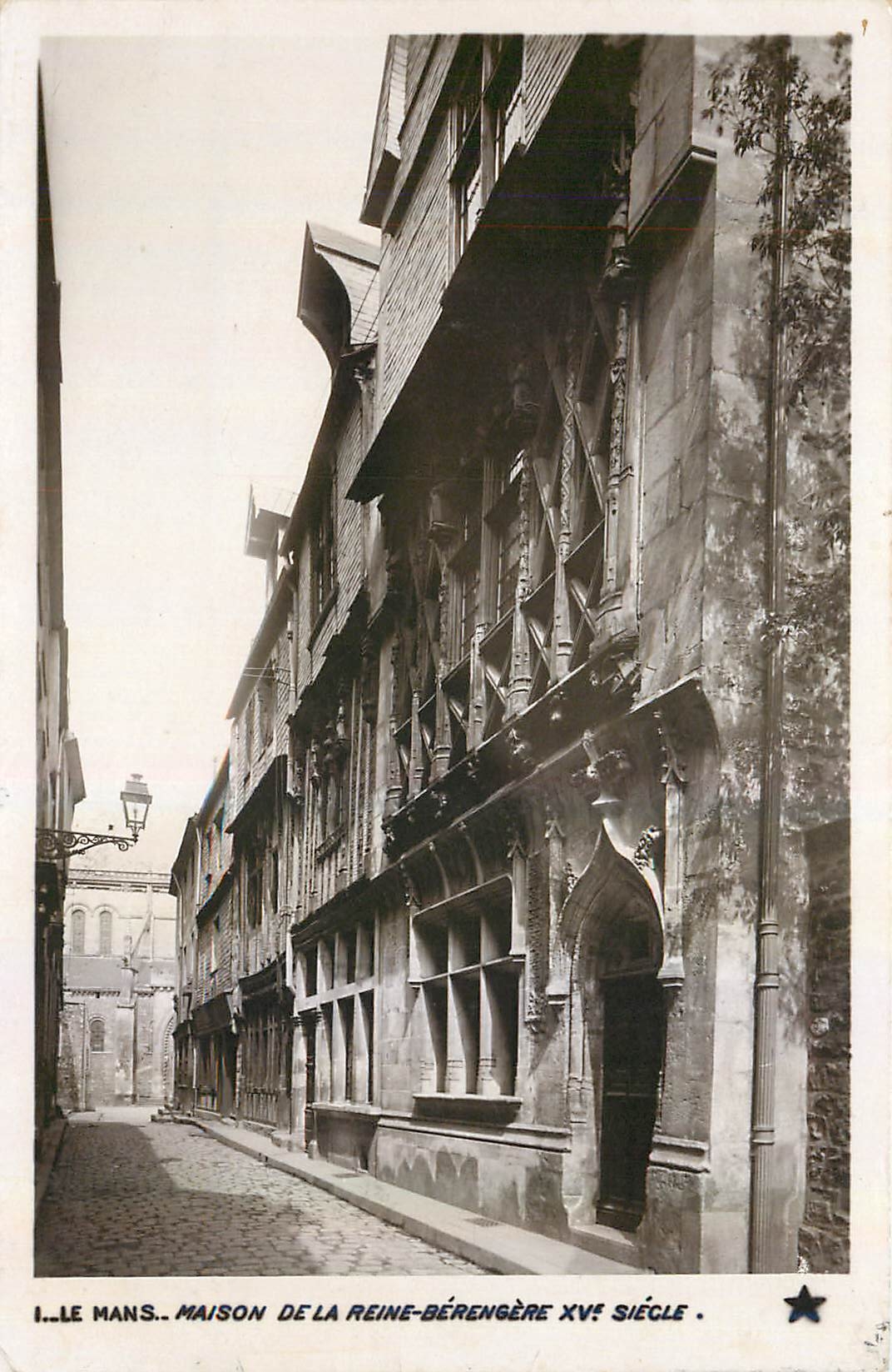 CPA Le Mans Maison de la Reine Berengere 