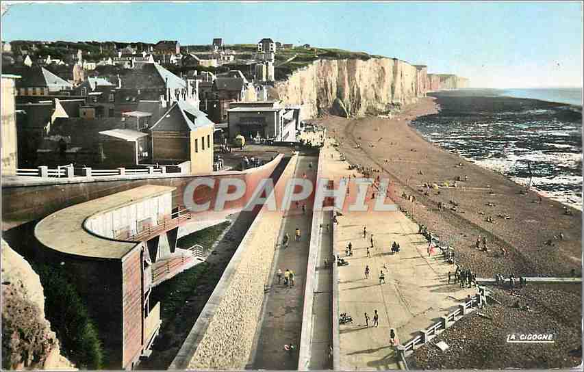 CPM Ault Somme La descente a la plage et les falaises 