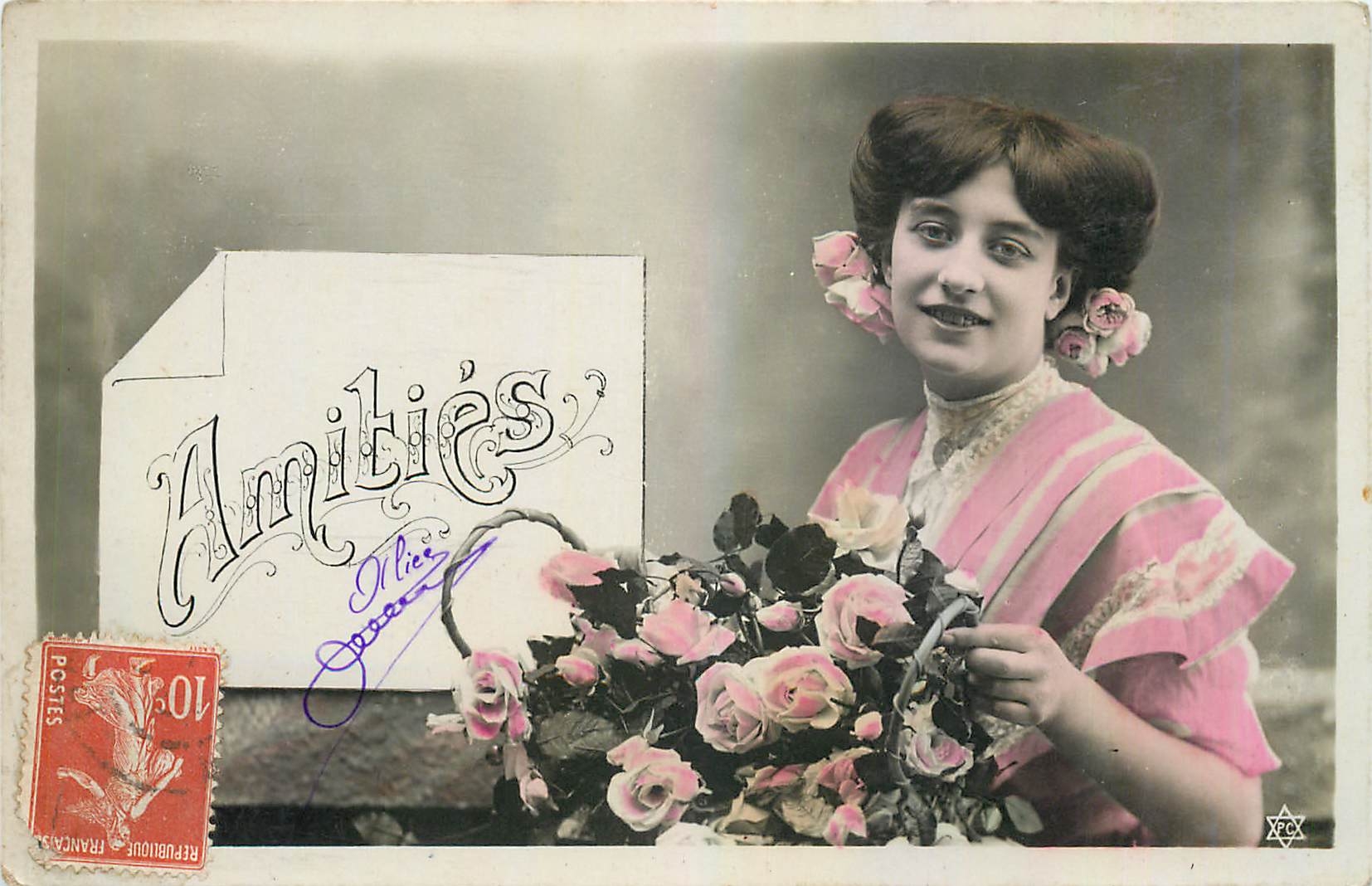 Jeune femme avec bouquet de roses — Amicités — éditeur XEX - Recto