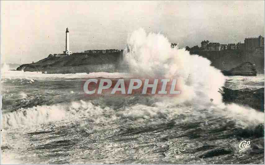 Biarritz - Effet de vagues - Phare — C.A.P. Réal-Photo n°175