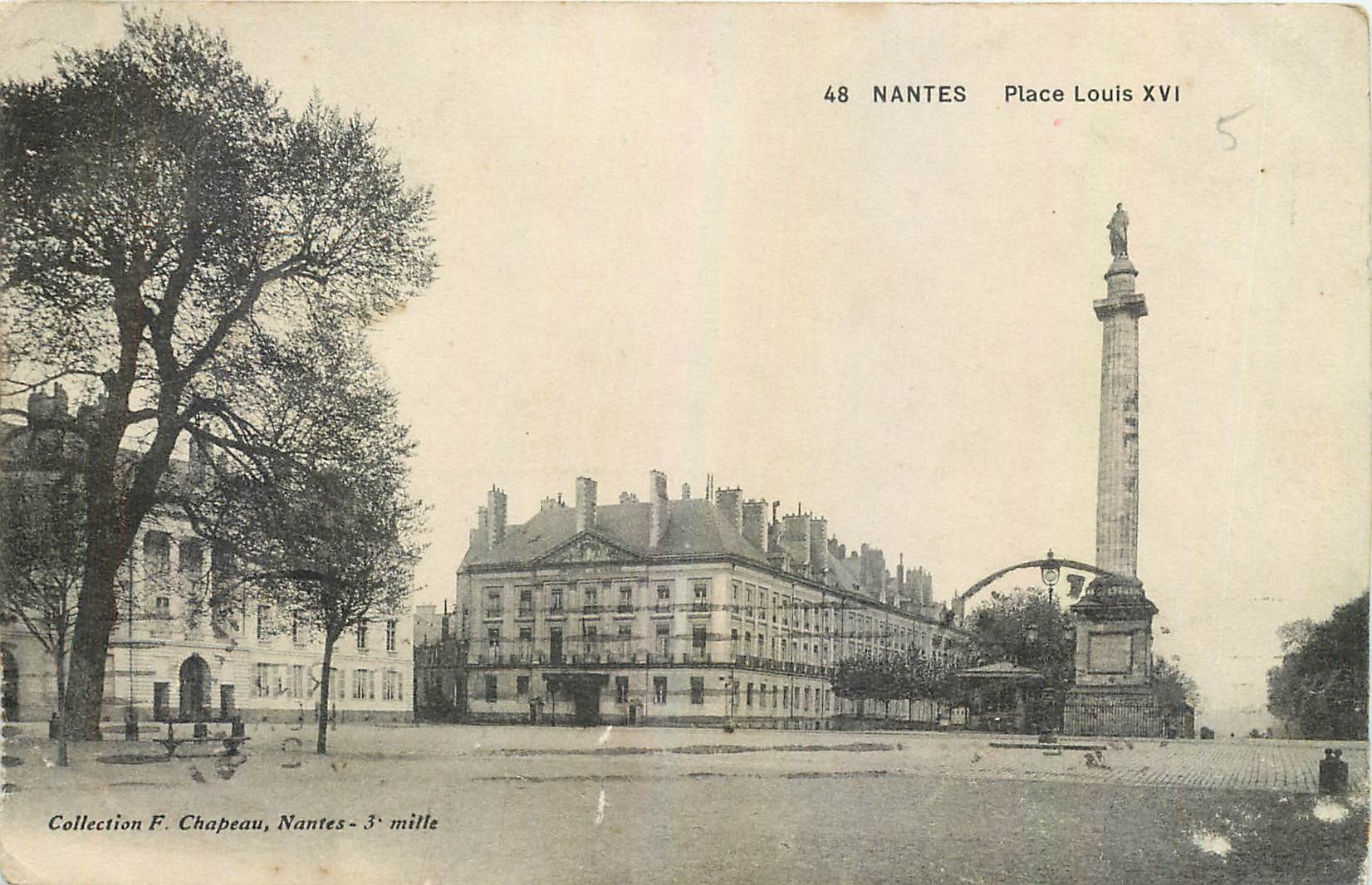 CPA Nantes Place Louis XVI 