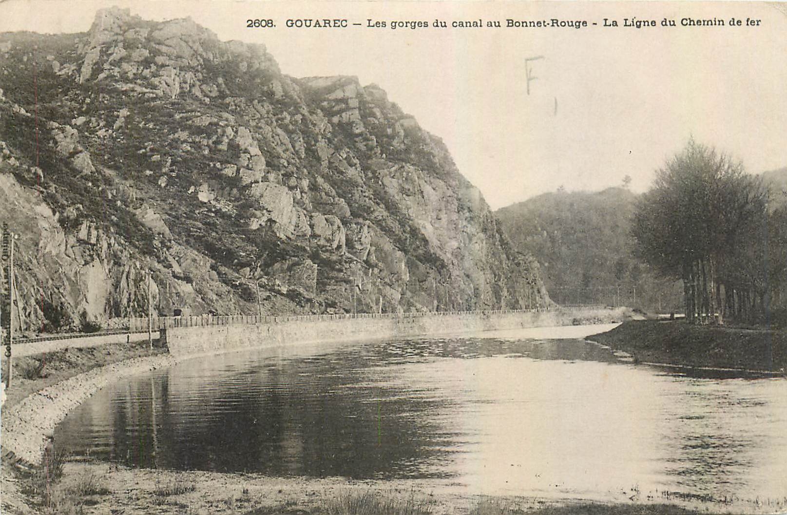 Gouarec — Les gorges du canal au Bonnet-Rouge — La Ligne du Chemin de fer
