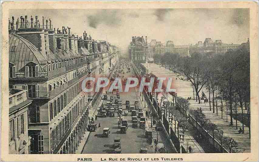 CPA Paris La Rue de Rivoli et les Tuileries 