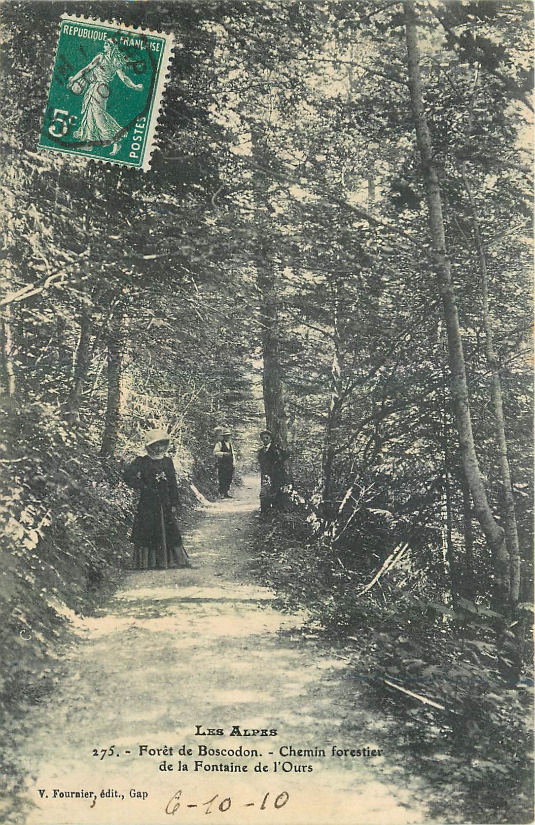 Les Alpes - Forêt de Boscodon - Chemin forestier de la Fontaine de l'Ours — V. Fournier, édit., Gap, n° 275