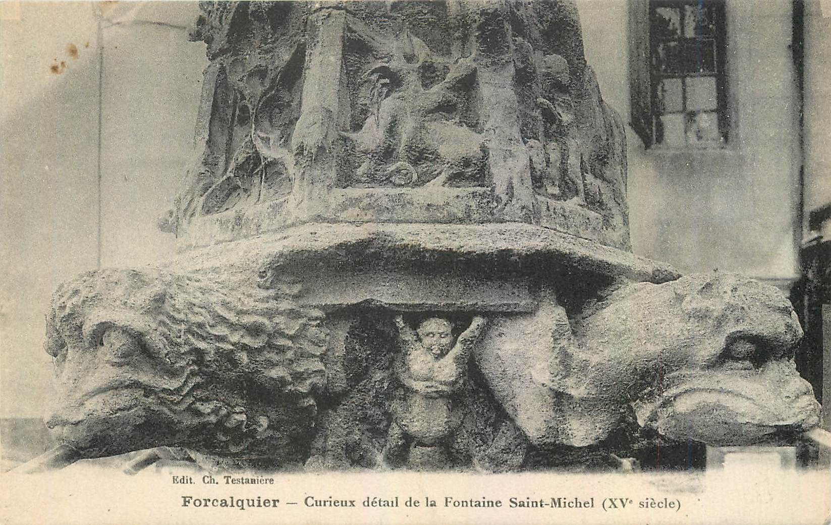 CPA Forcalquier Curieux detail de la Fontaine Saint Michel Fleurs