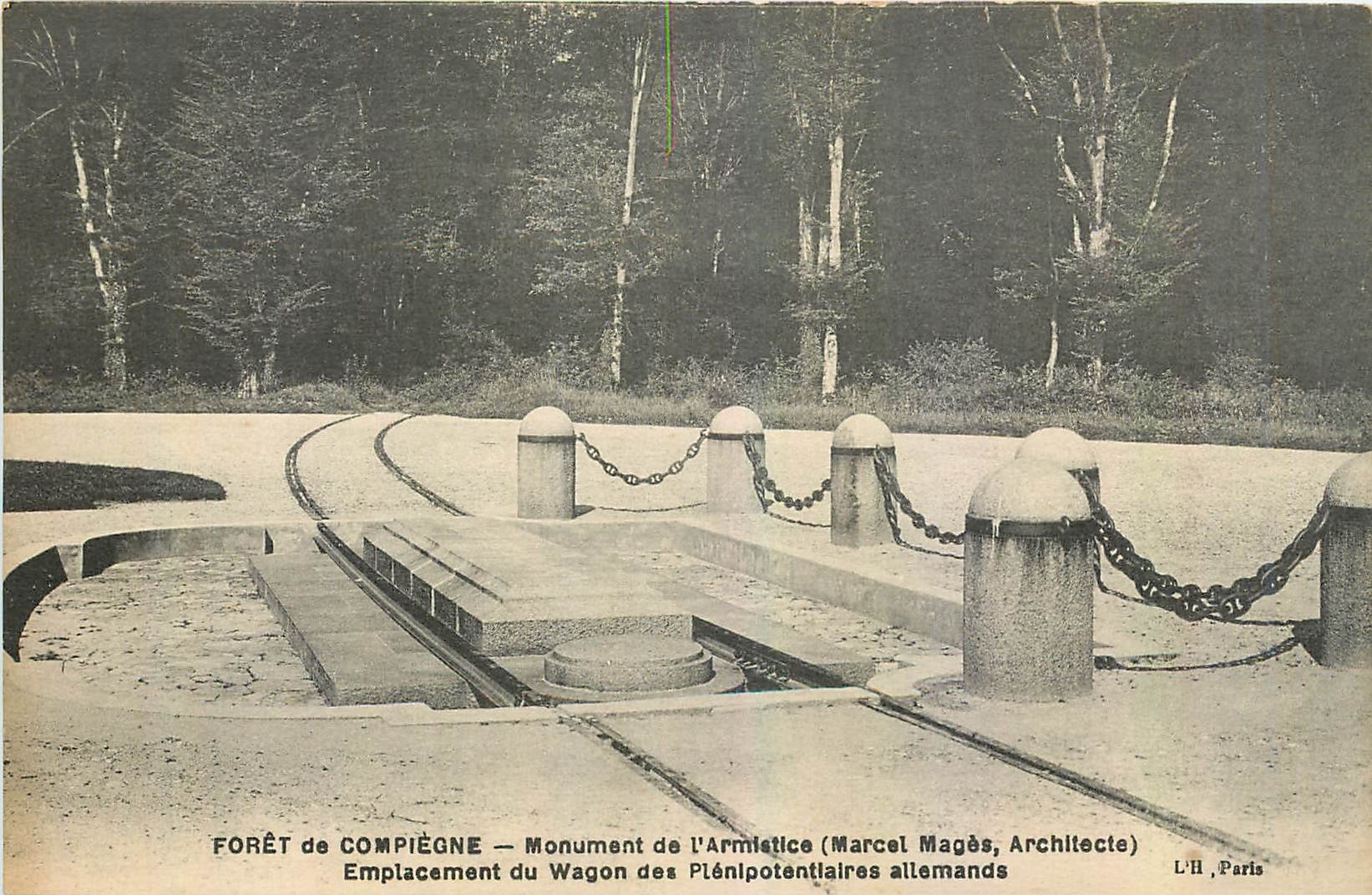 CPA Foret de Compiegne Monument de l'Armistice Militaria
