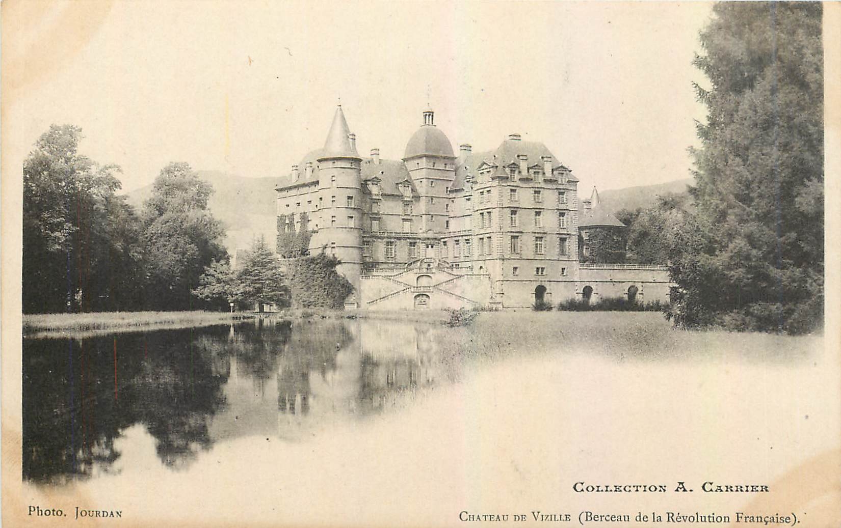 CPA Chateau de Vizille Berceau de la Revolution Francaise 