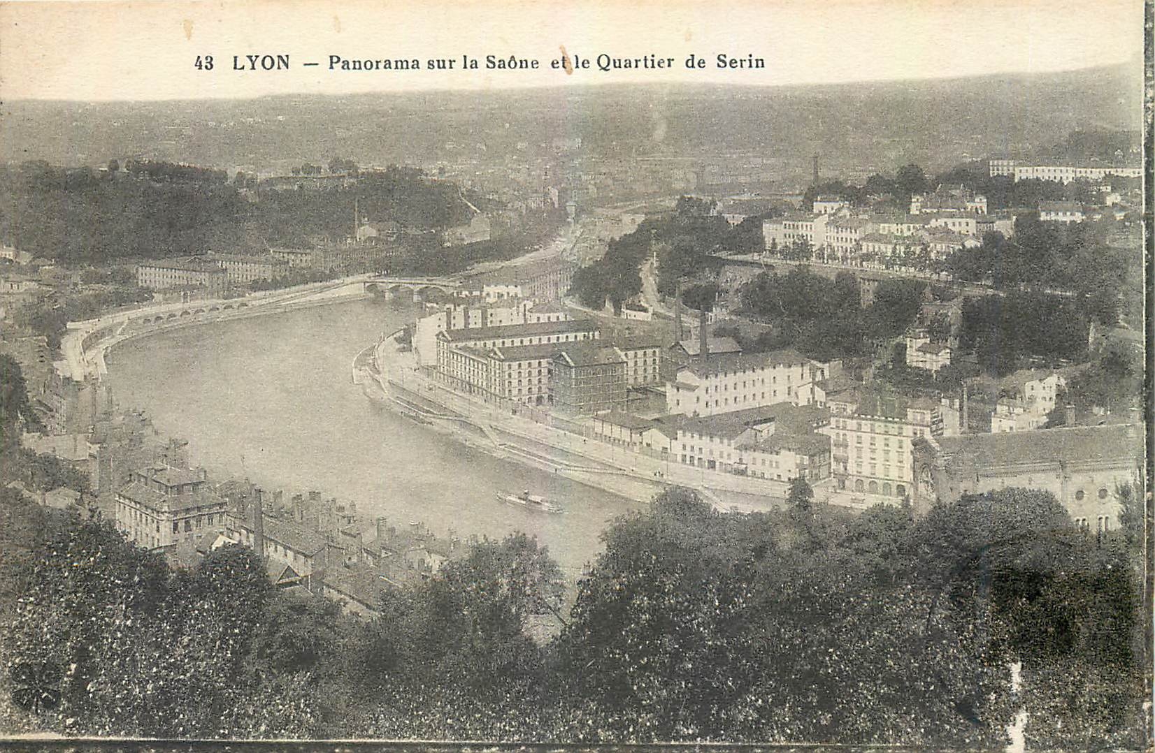 CPA Lyon Panorama sur la Saone et le Quartier de Serin 