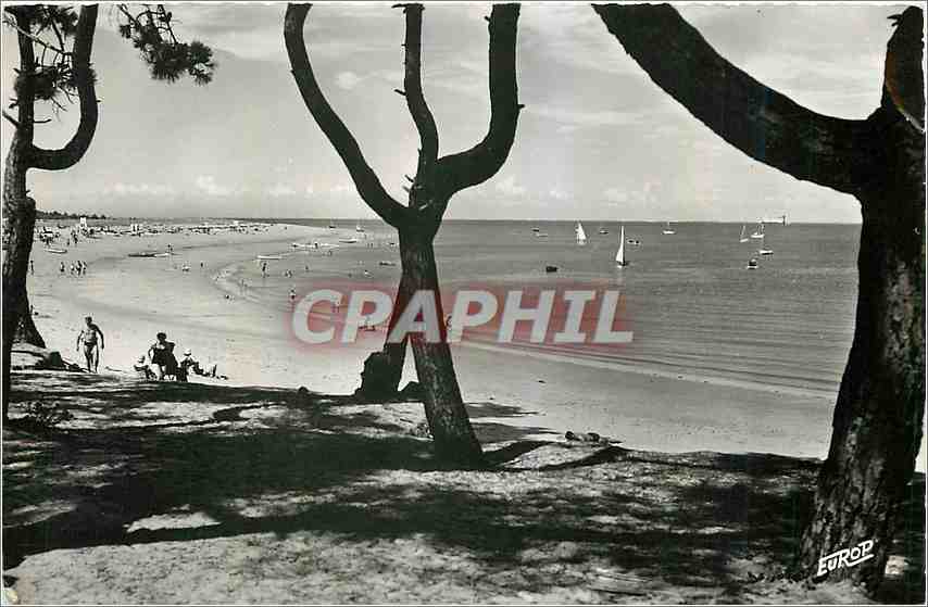 CPM Ile d'Oleron Ch Mme La plage de Boyardville 