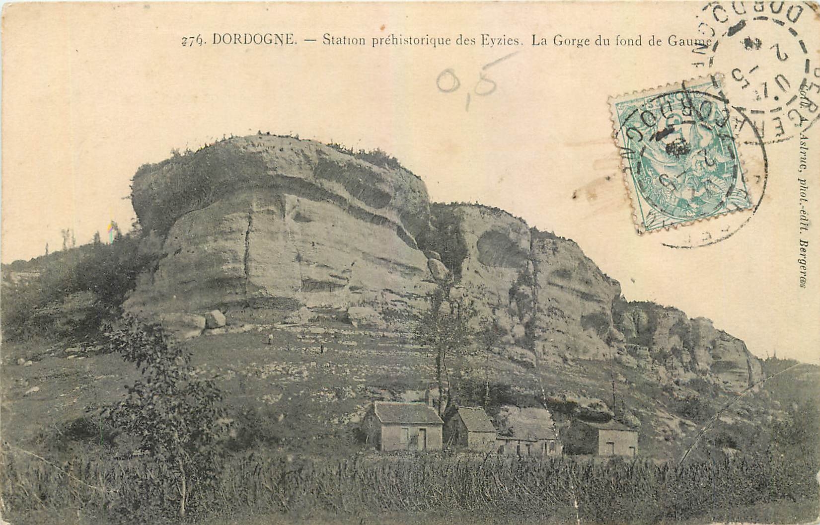 Dordogne — Station préhistorique des Eyziez. La Gorge du fond de Gaume — André, phot.-édit. Bergerac