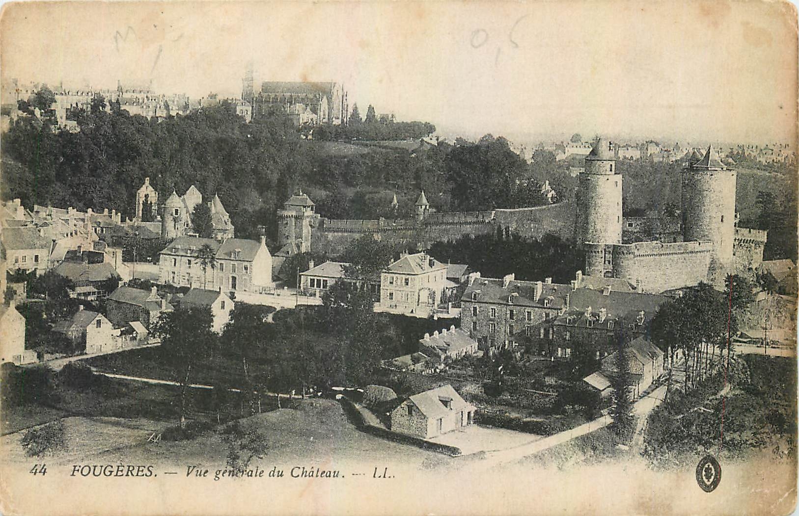 Fougeres — Vue générale du Château — L.L.