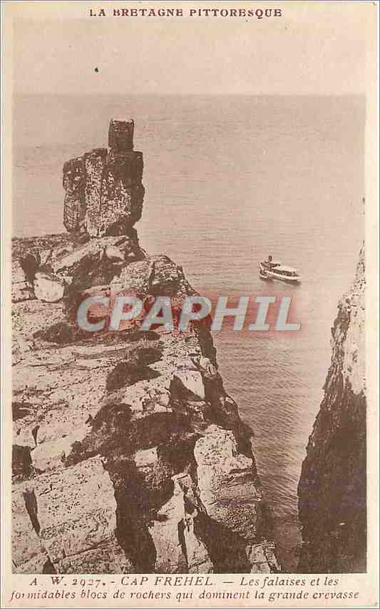 CPA Cap Frehel Les falaises et les formidables blocs de rochers 