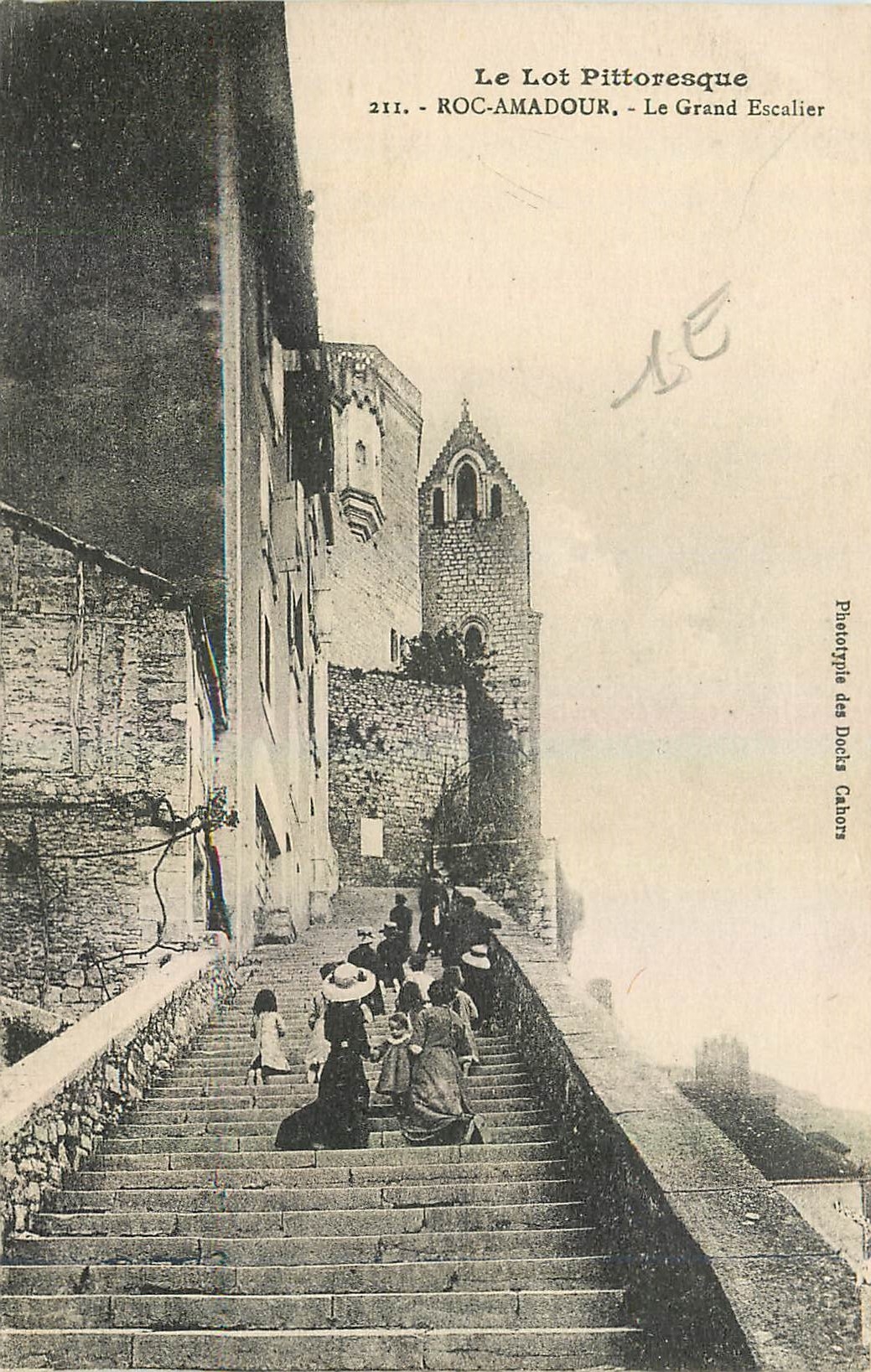 CPA Roc Amadour Le Grand Escalier 