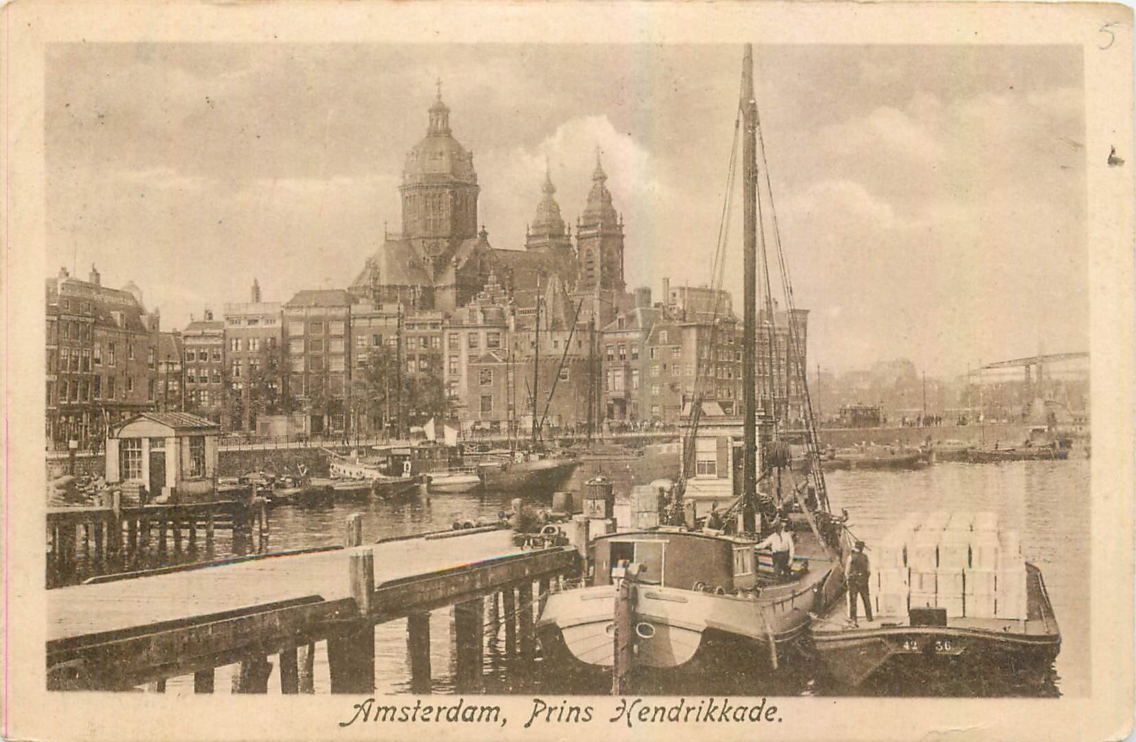 CPA Amsterdam Prins Hendrikkade Bateau
