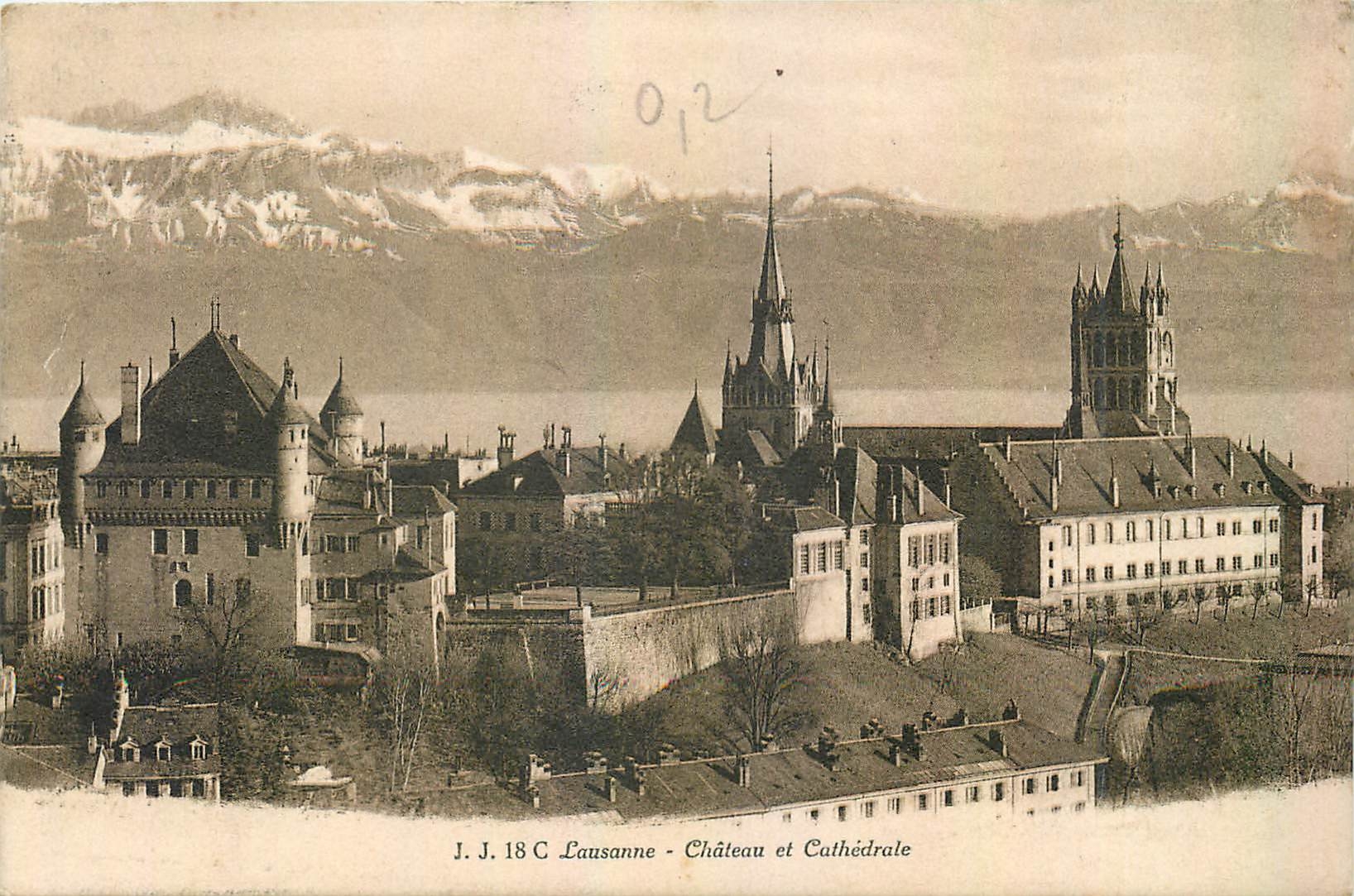 CPA Lausanne Chateau et Cathedrale 
