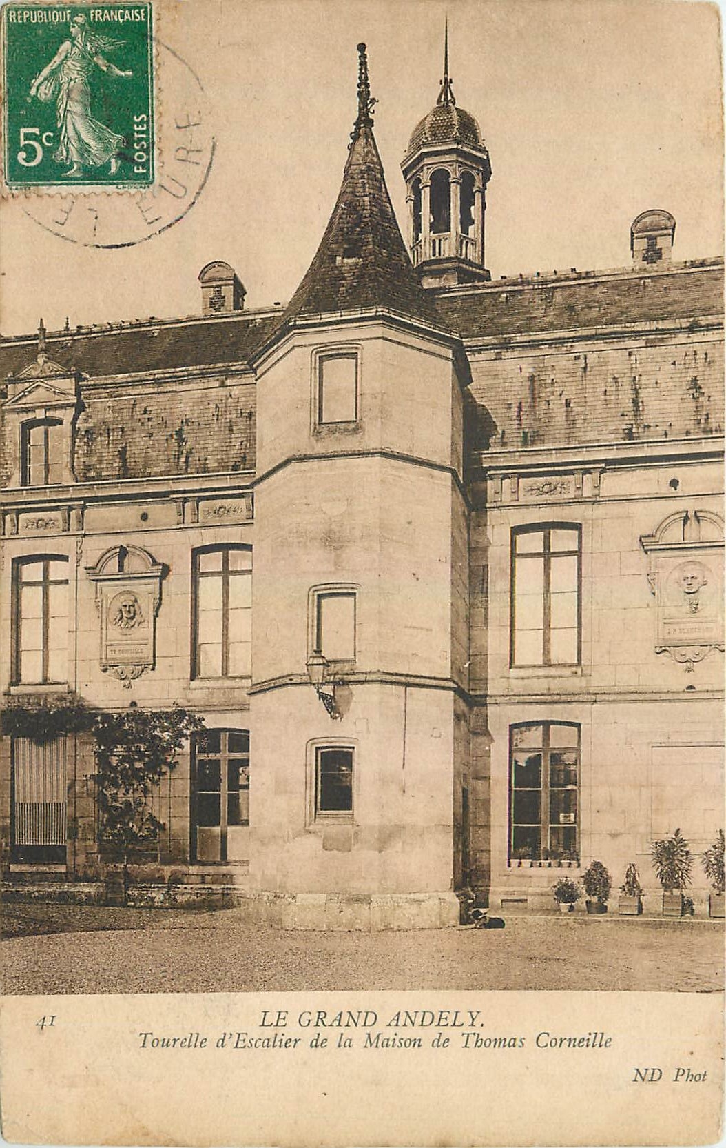 Le Grand Andely — Tourelle d'Escalier de la Maison de Thomas Corneille — ND Phot