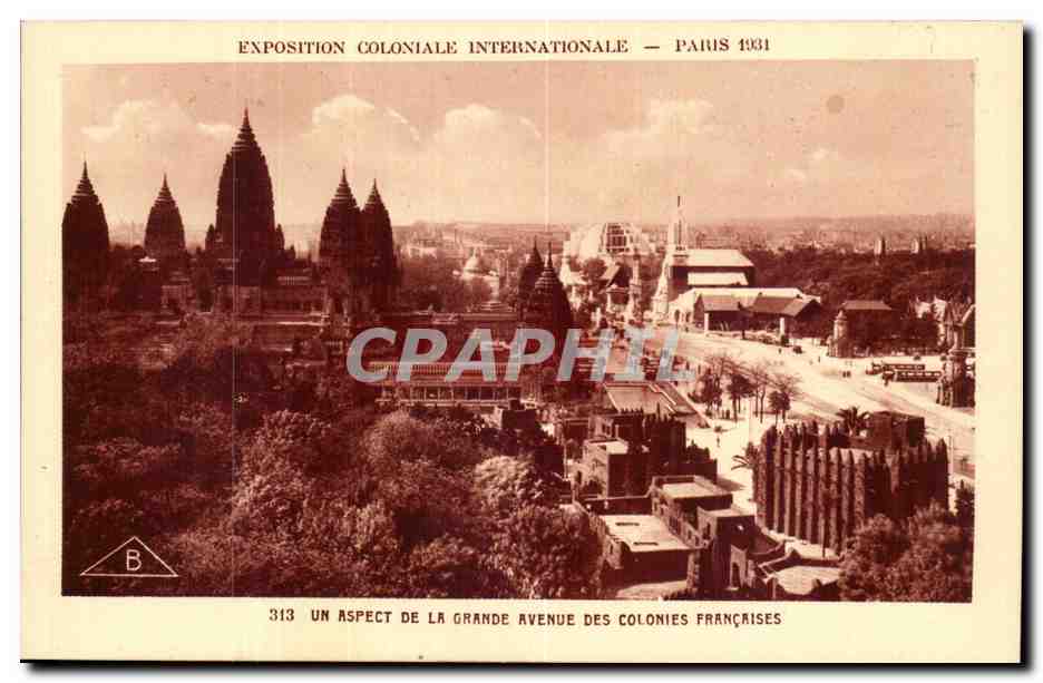 Exposition Coloniale Internationale-Paris-France-1931-- Un Aspect de la Grande Avenue Des Colonies Francaises- CPA