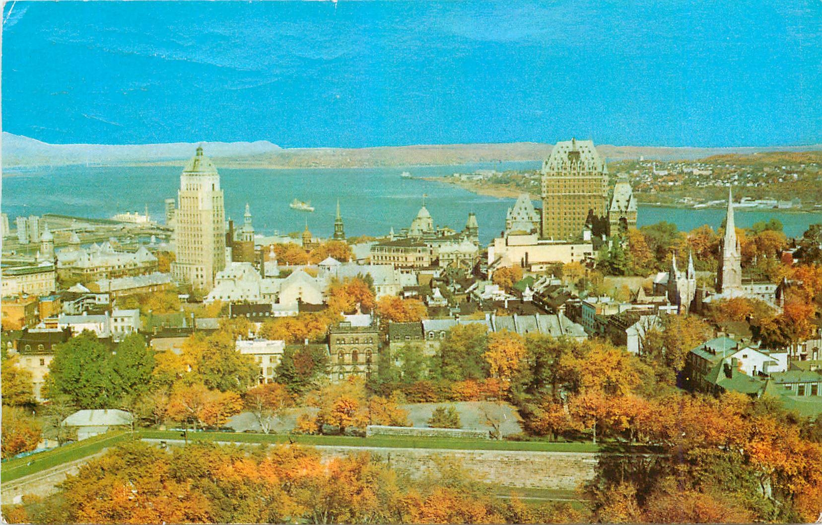 CPM Magnifique coup d'oeil sur Quebec et l'lle d'Orleans 