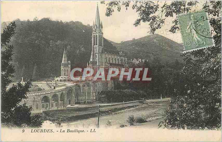 CPA Lourdes La Basilique 