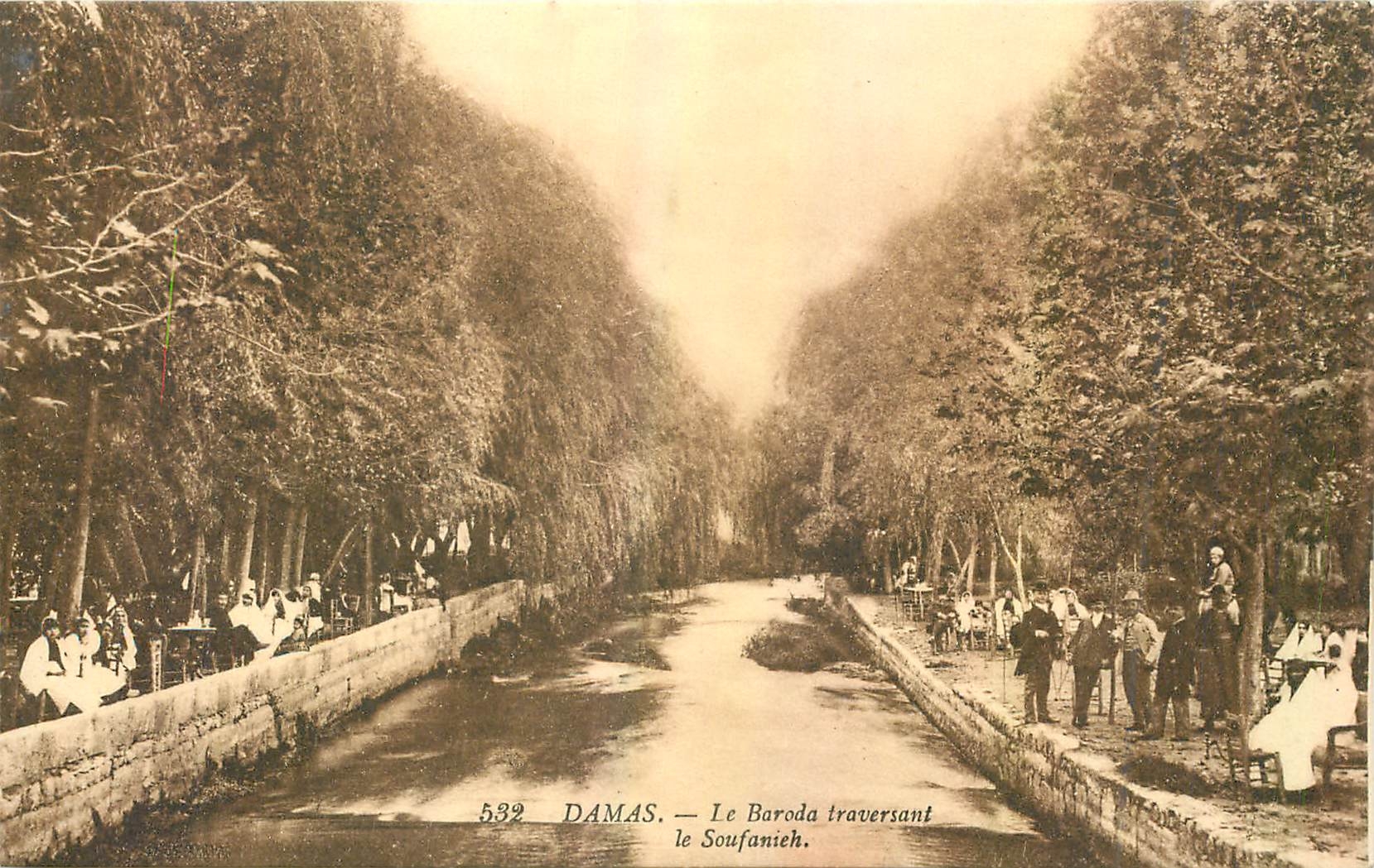 CPA Damas Le Baroda traversant le Soufanieh 