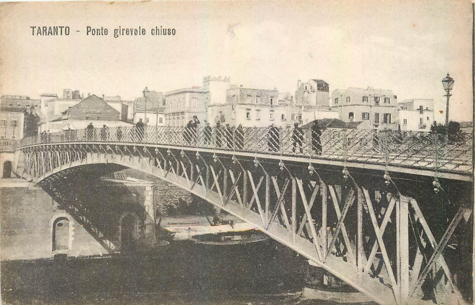 CPA Taranto Ponte girevole chiuso 