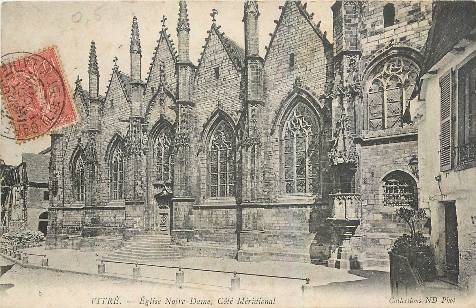 CPA Vitre Eglise Notre Dame Cote Meridional 