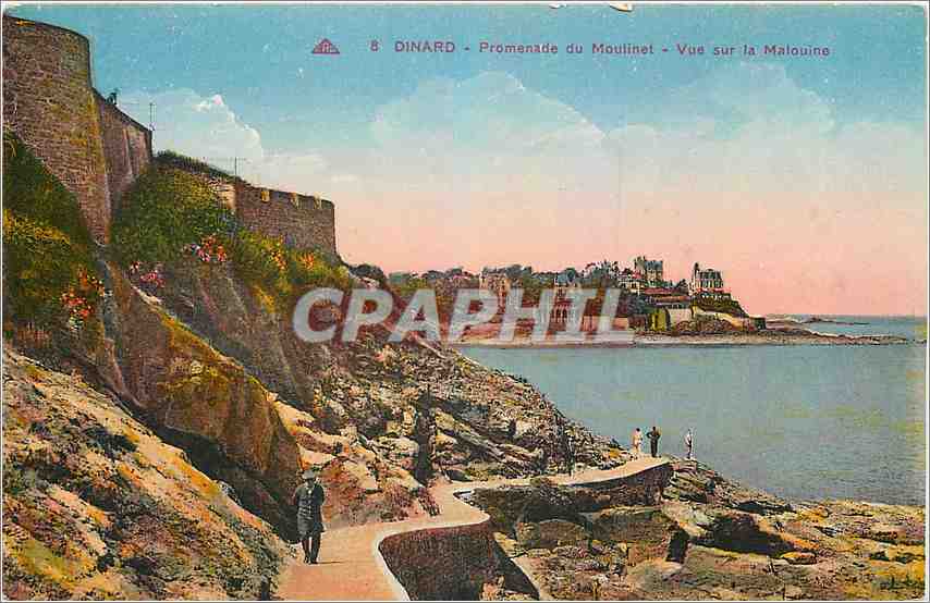CPA Dinard Promenade du Moulinet Vue sur la Malouine 