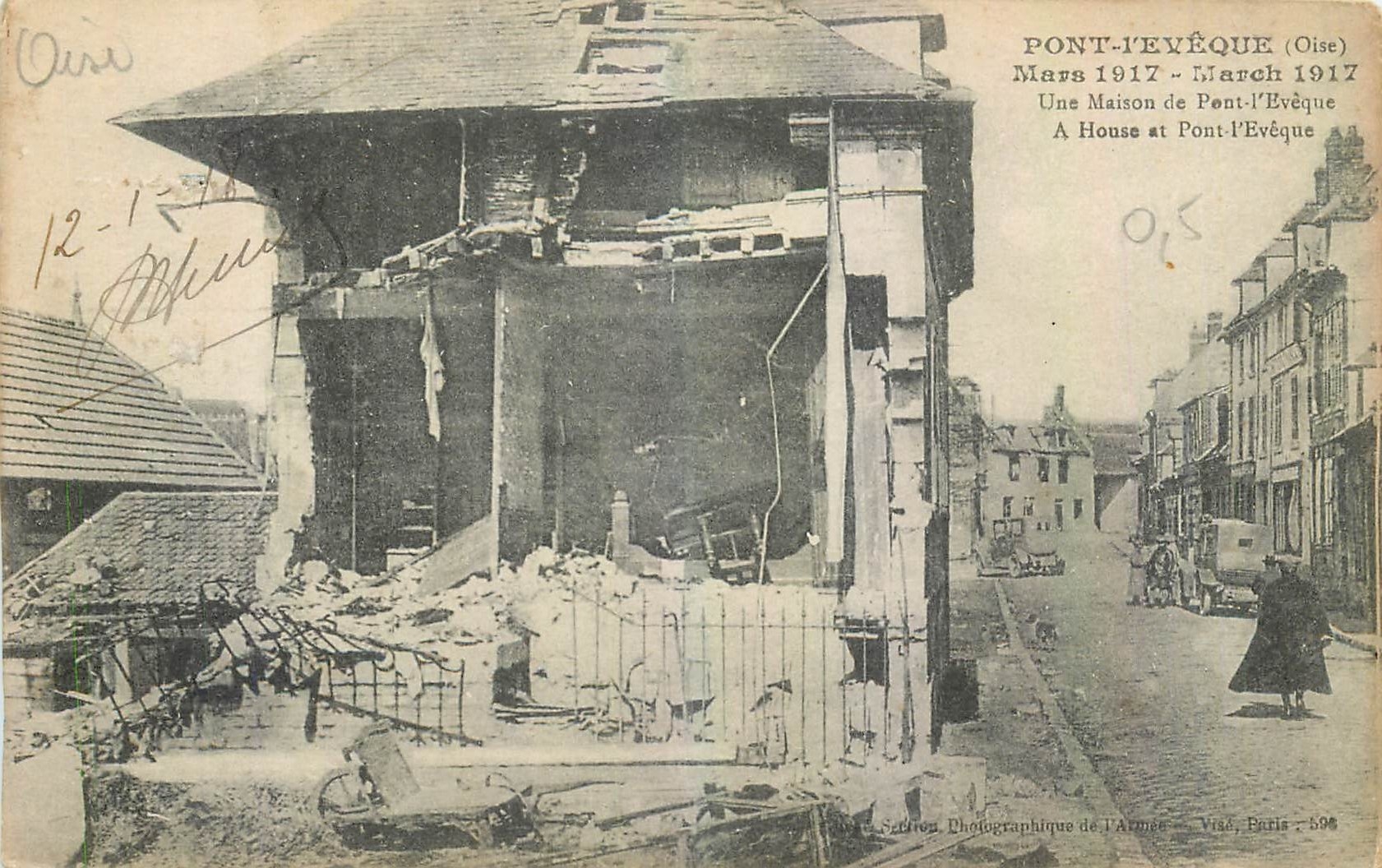 CPA Pont l'Eveque Oise Une Maison de Pont l'Eveque Militaria