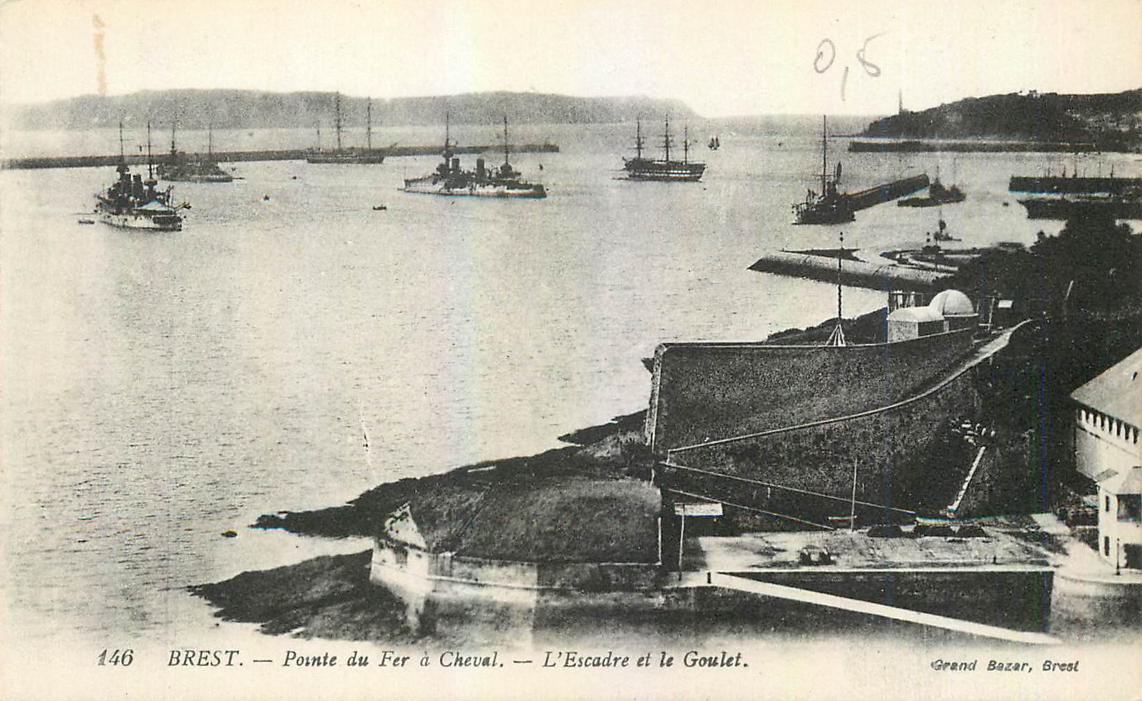 CPA Brest Pointe du Fer a Cheval L'Escadre et le Goulet Bateaux