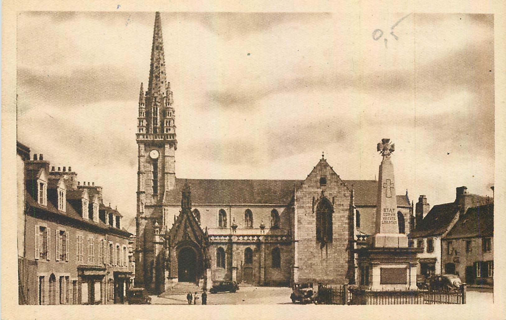 CPA Landivisiau Finistere La Place de l'Eglise 