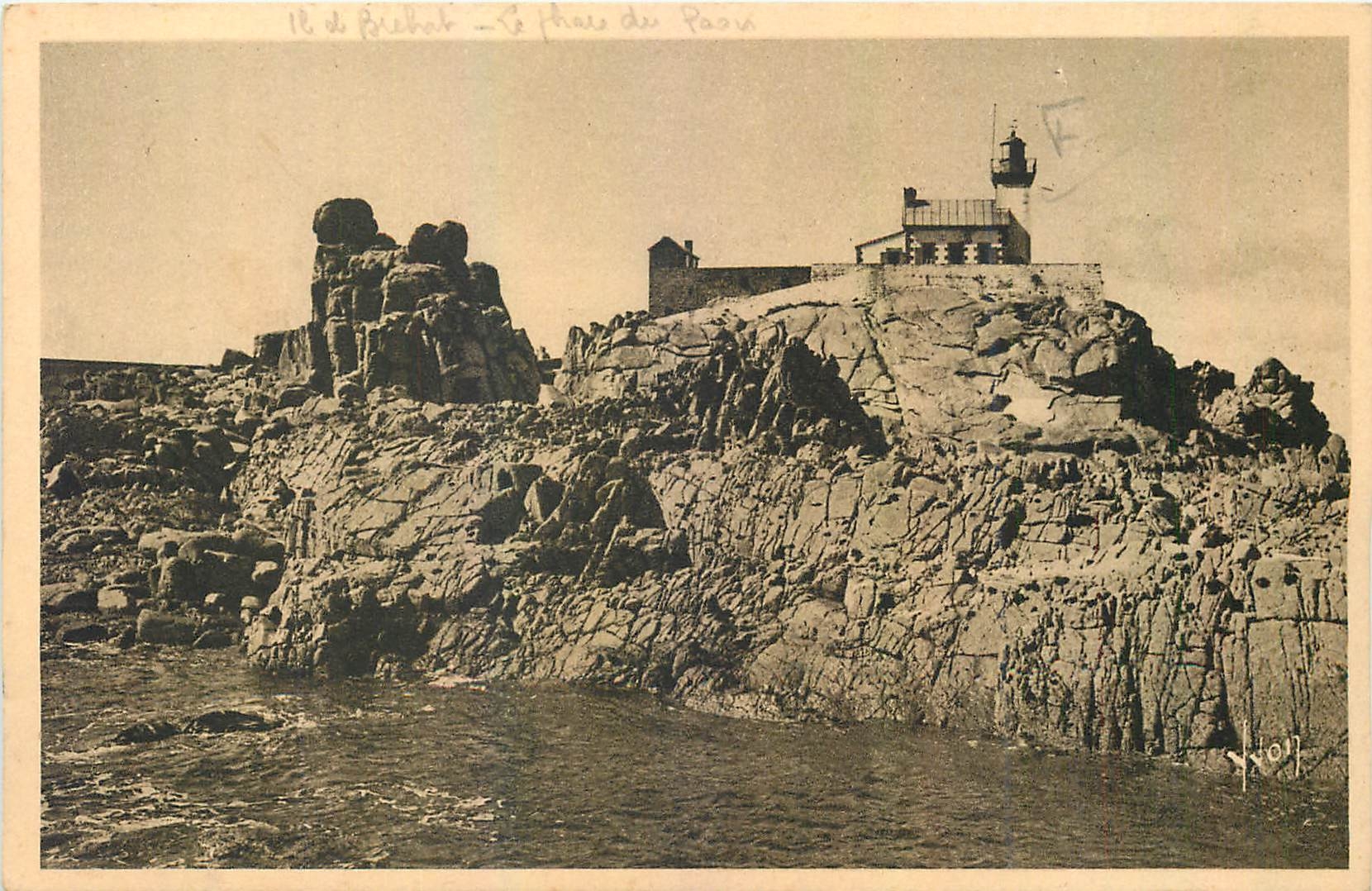 CPA Ile de Brehat Le Phare du Paon 