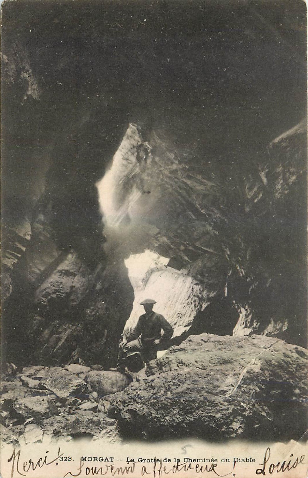 CPA Morgat La Grotte de la Cheminee du Diable 