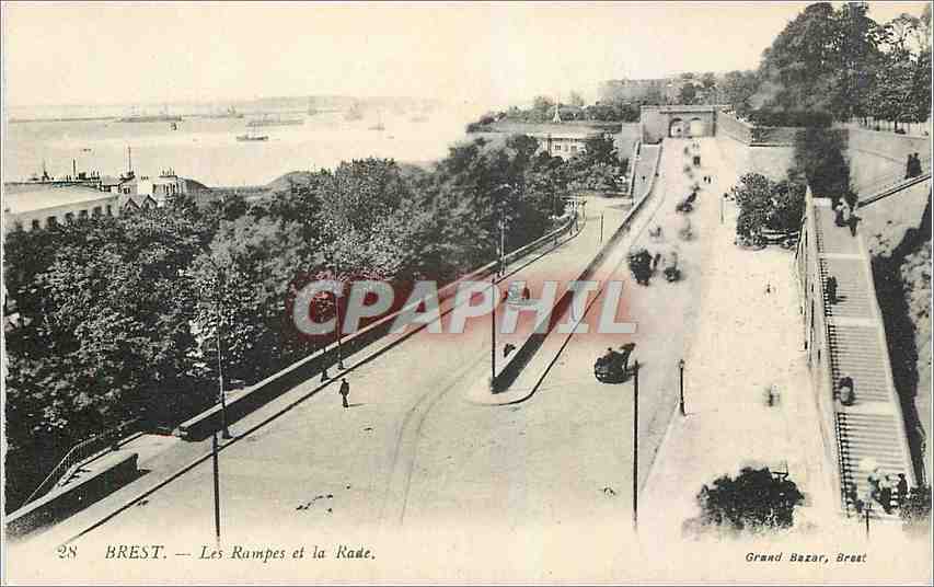 CPA Brest Les Rampes et la Rade 