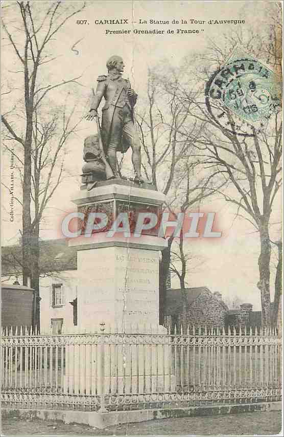 CPA Carhaix La Statue de la Tour d'Auvergne 