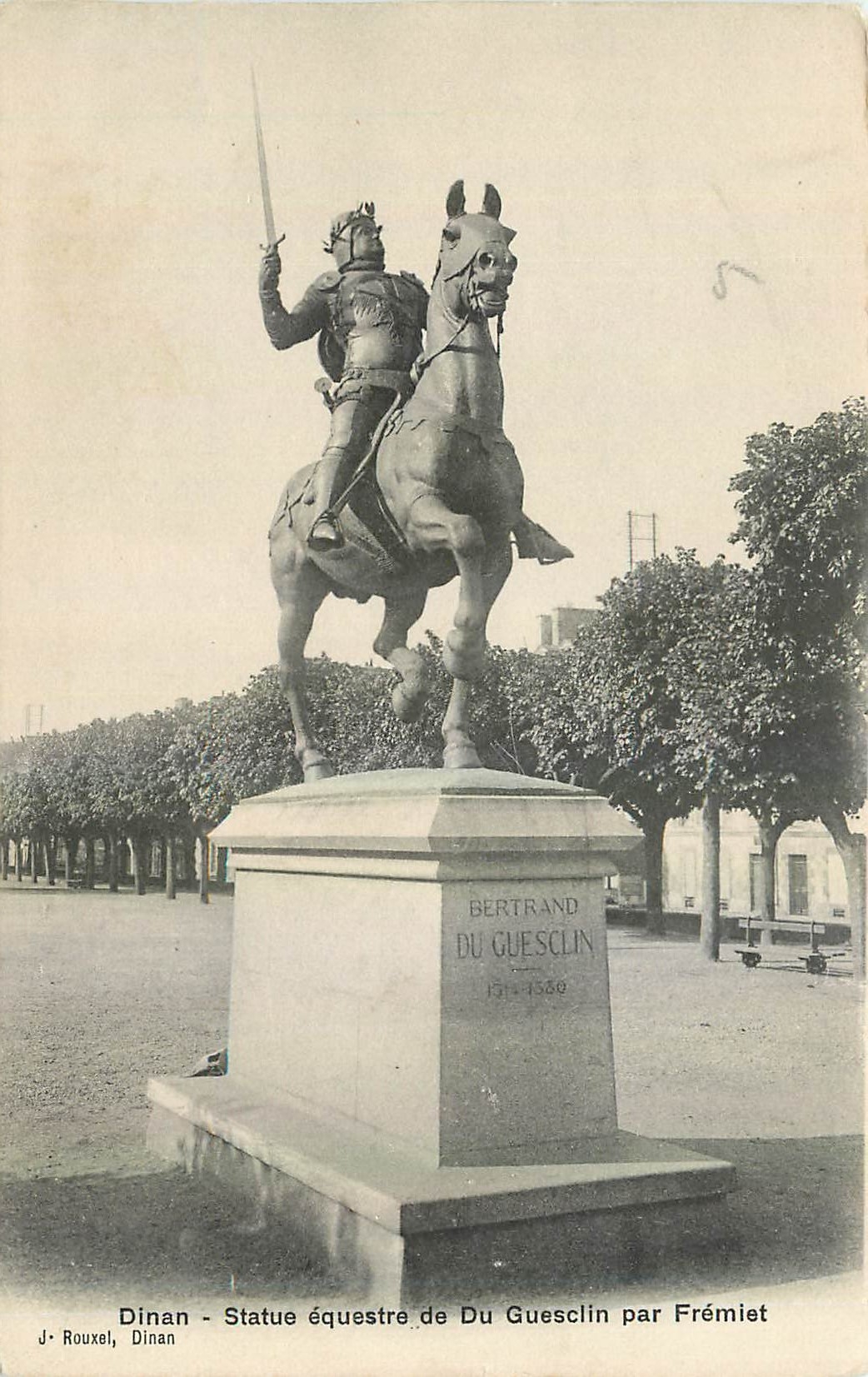 Dinan - Reitstatue von Du Guesclin von Frémiet — J. Rouxel, Dinan