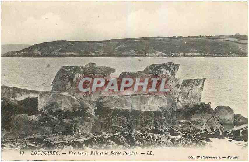 CPA Locquirec Vue sur la Baie et la Roche Penchee 