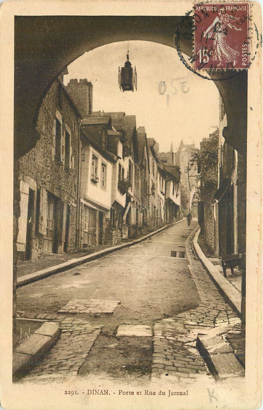 CPA Dinan Porte et Rue du Jerzual 