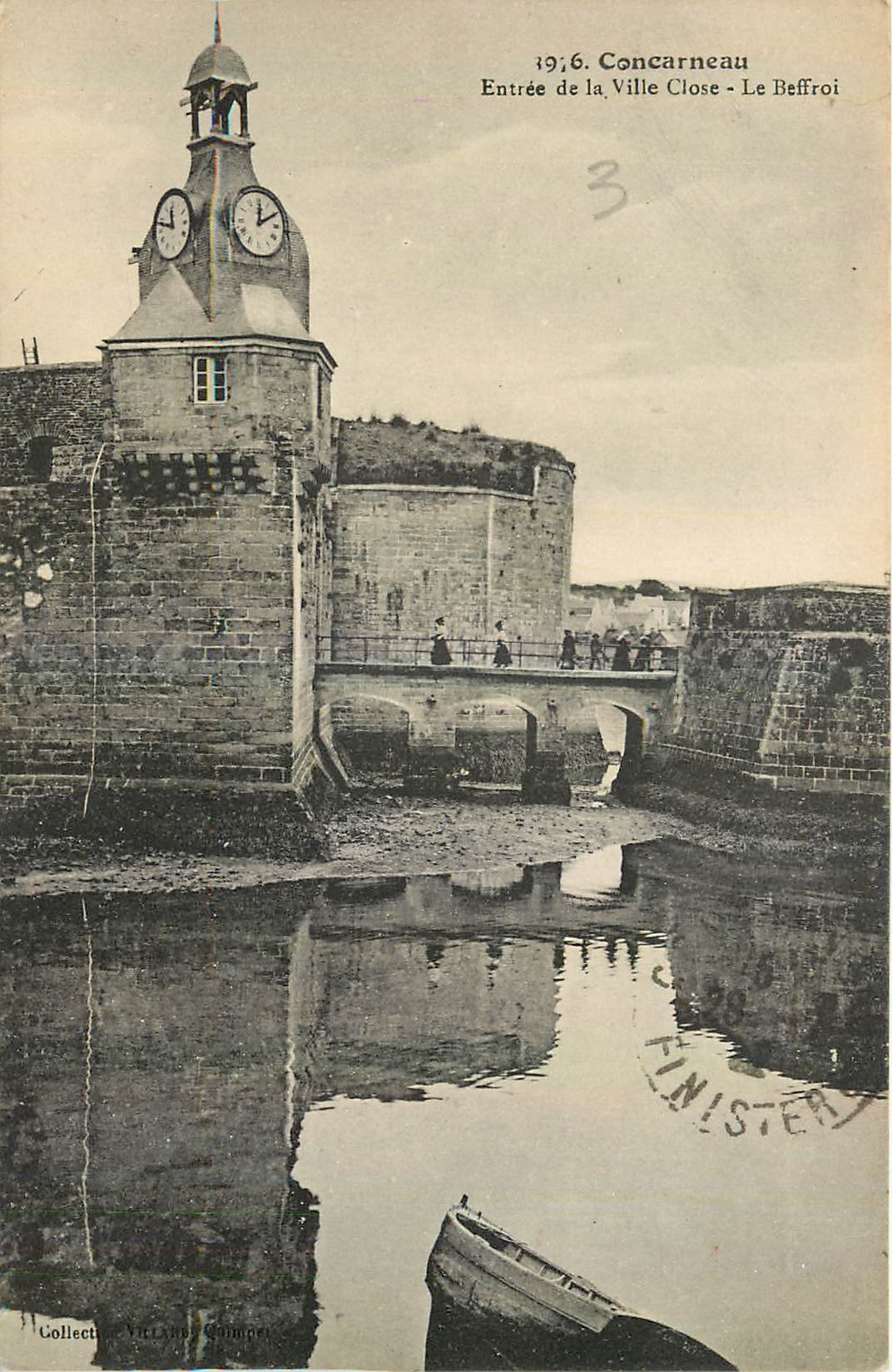 CPA Concarneau Entree de la Ville Close Le Beffroi 