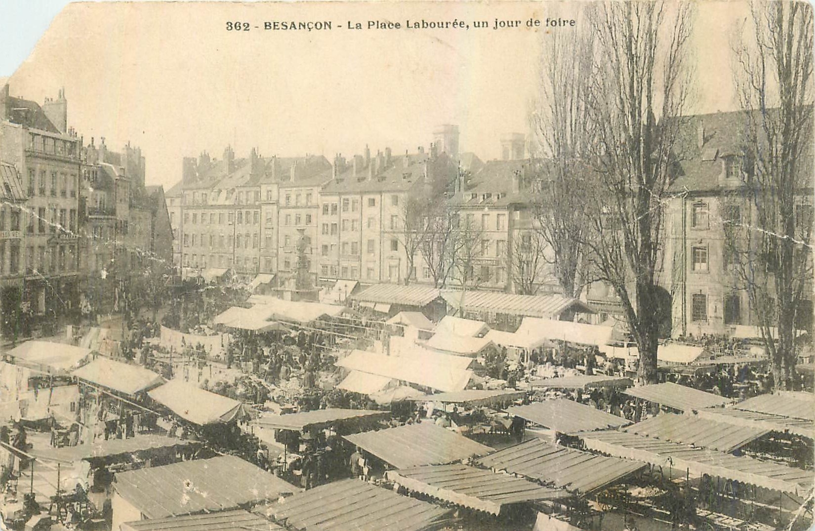 Besançon - La Place Labourée, un jour de foire — éditeur anonyme, n° 362