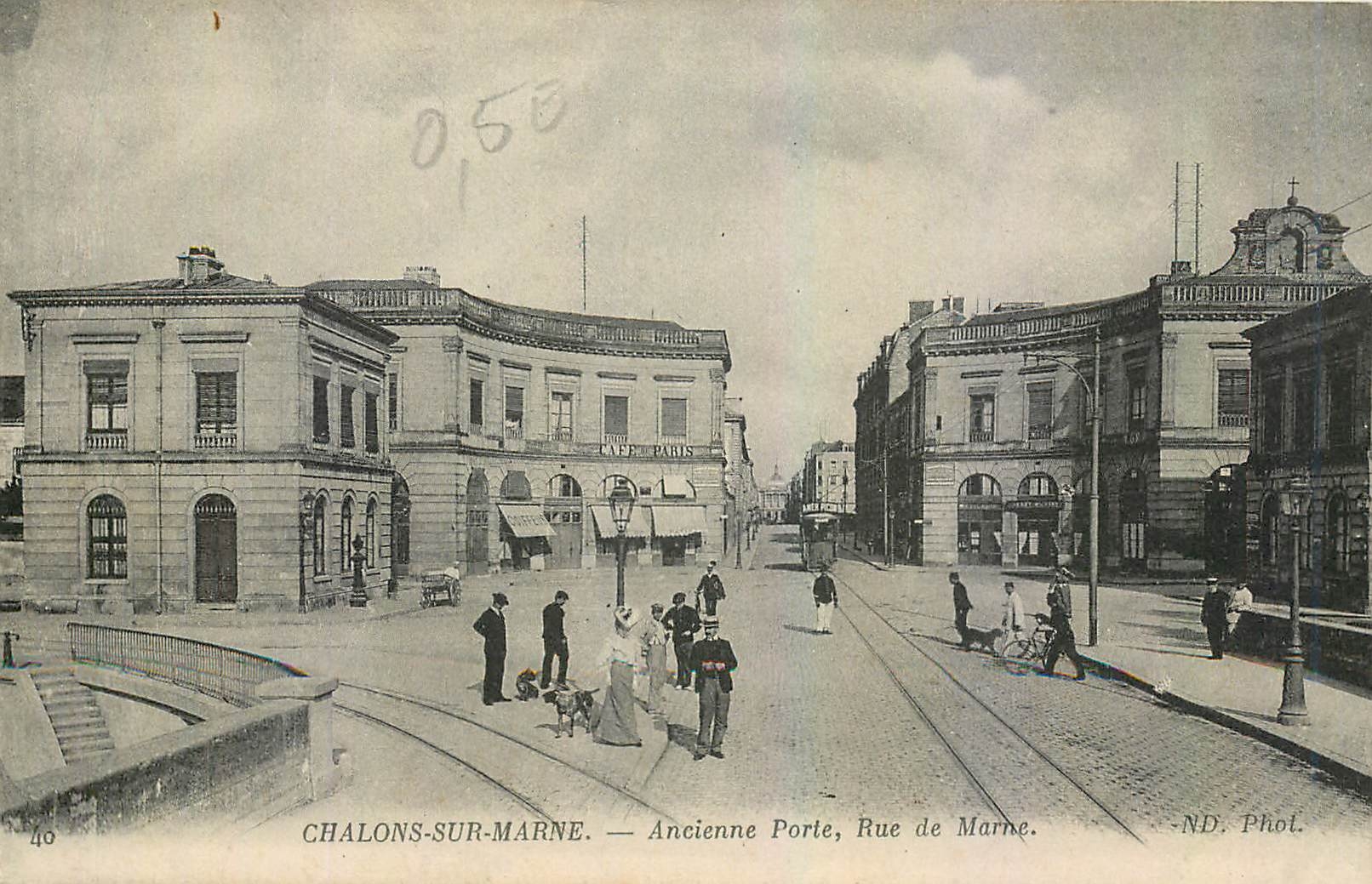 CPA Chalons sur Marne Ancienne Porte Rue de Marne 