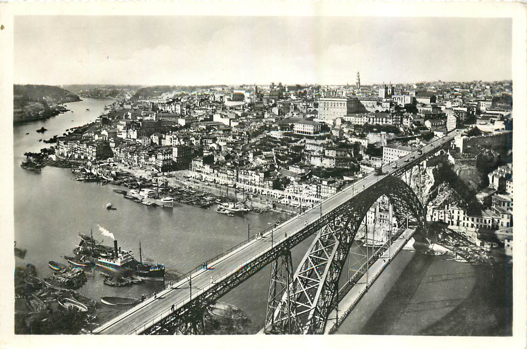 CPM Porto Vue Partielle et Pont D Luiz I 