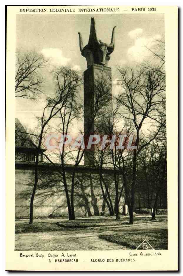 Paris-France- Exposition Coloniale Internationale-1931-CPA Madagascar Aloalo des Bucranes