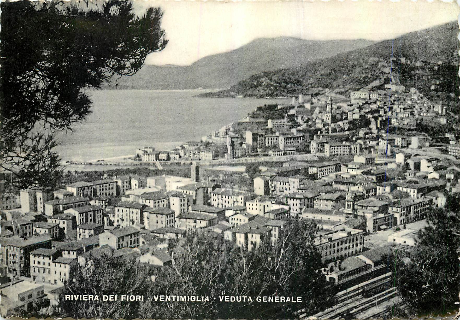 CPM Riviera dei Fiori Ventimiglia Veduta generale 