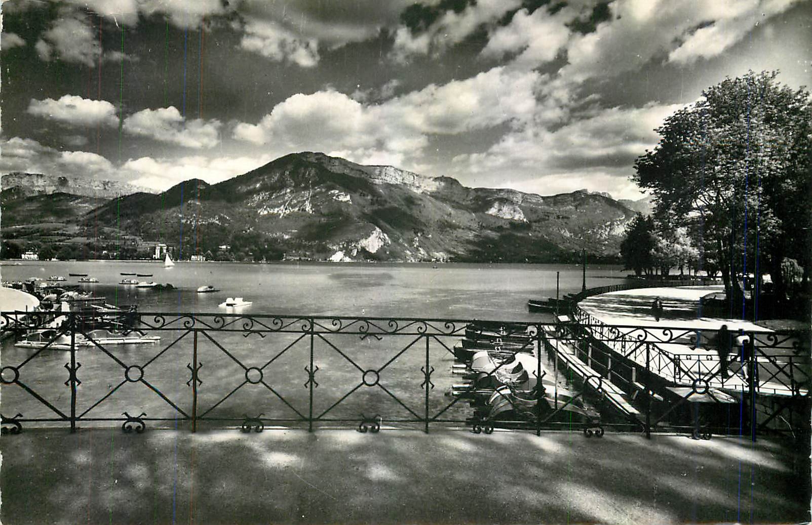 CPM Annecy Le Lac et le Mont Veyrier 