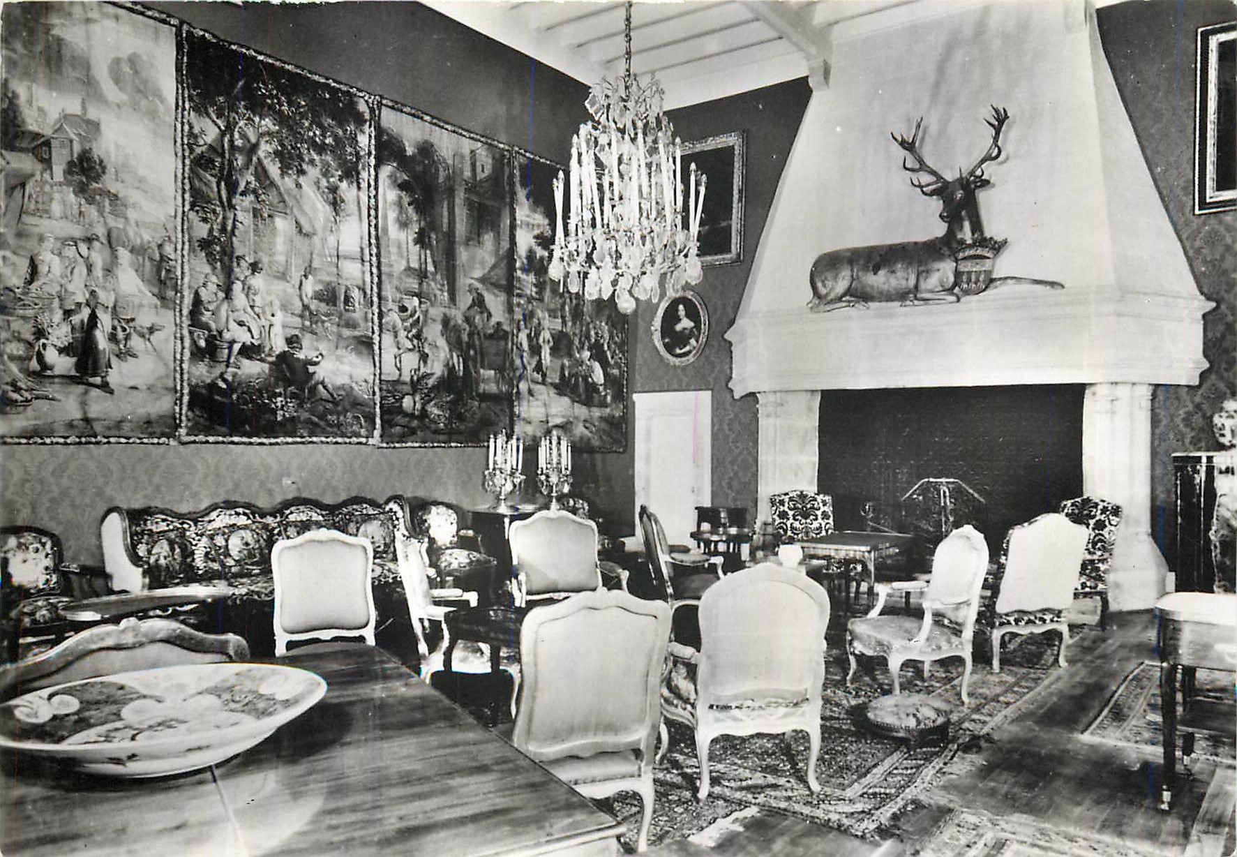 CPM Sermentizon P de D Chateau d'Aulteribe Grand Salon 
