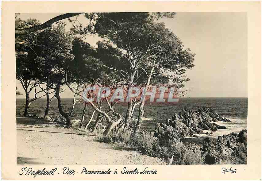 CPM St Raphael Var Promenade a Santa Lucia 