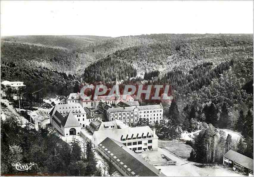 CPM La Pierre Qui Vire Yonne Vue generale de l'Abbaye Ste Marie 
