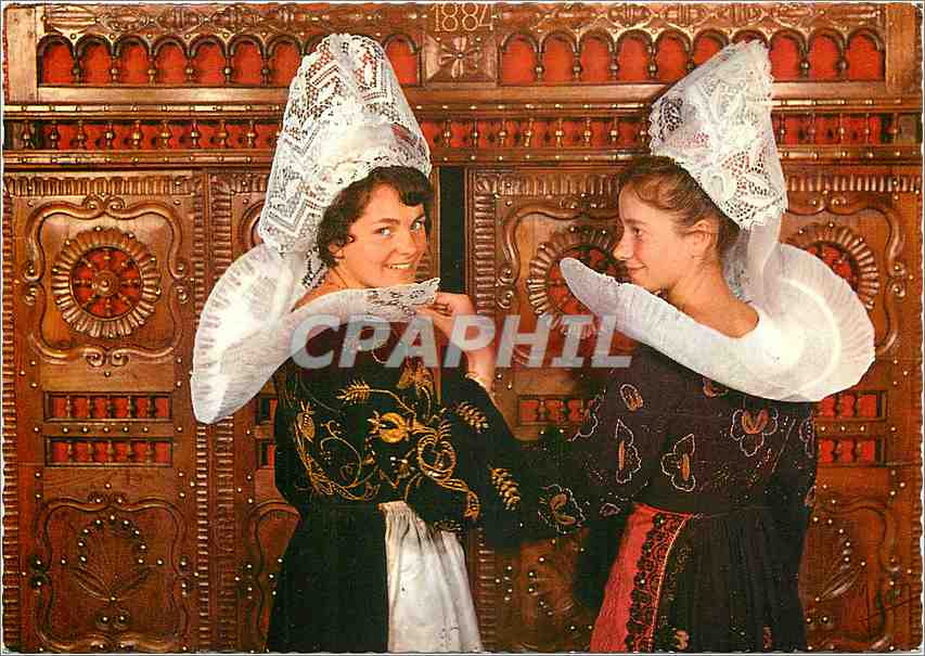 CPM La Bretagne Caiffes et Costumes d'Elliant et des environs Folklore