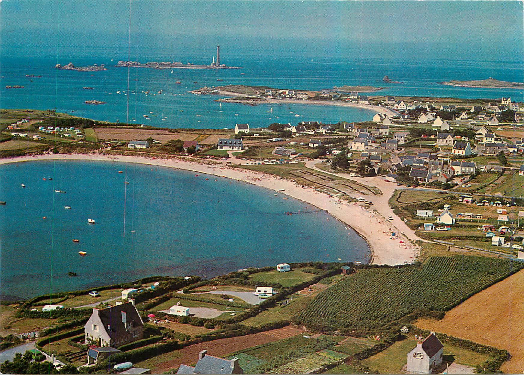 CPM Plouguerneau Les Plages de Saint Cava et de Kerven 