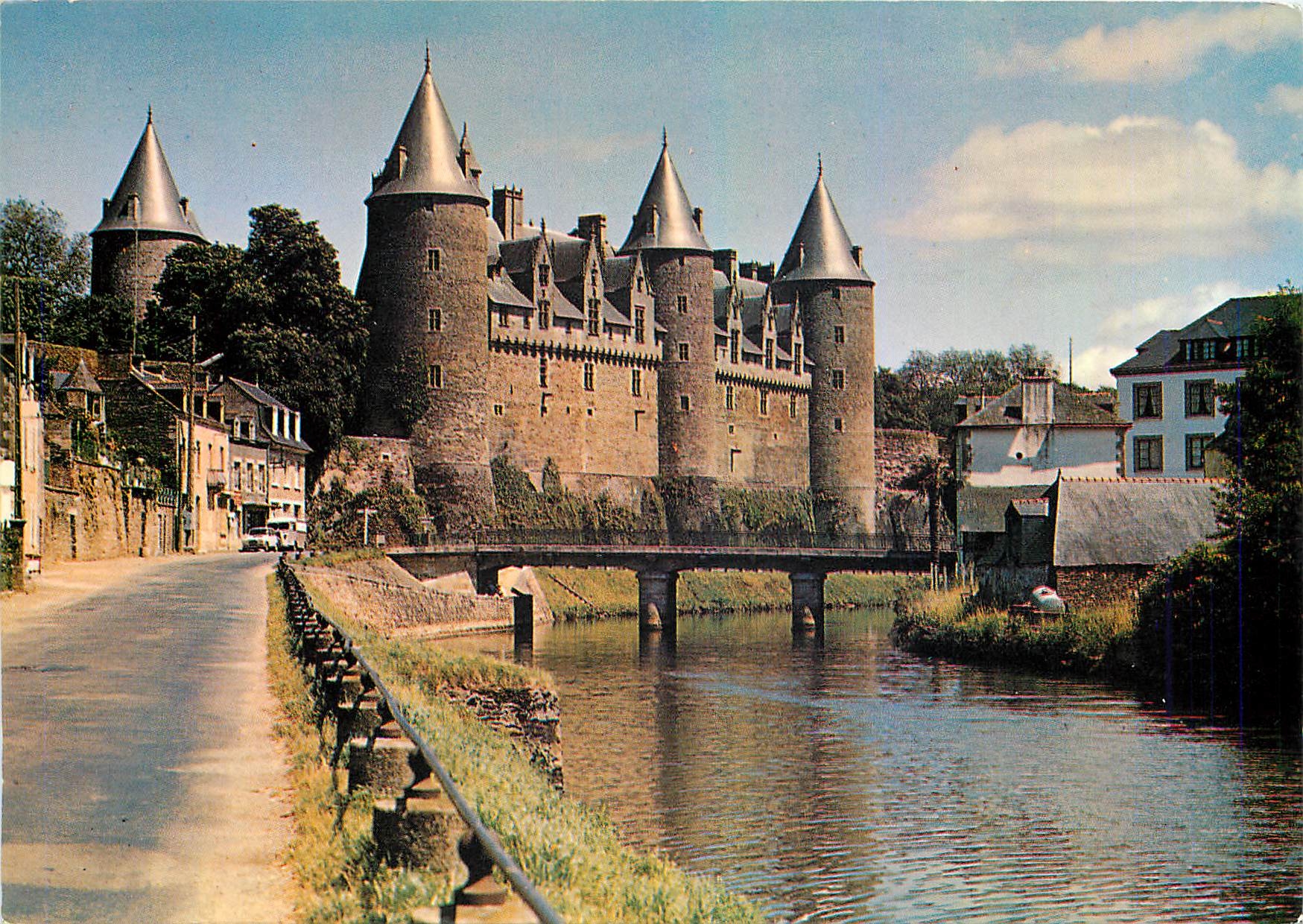 CPM Josselin Morbihan Le Chateau et le Pont de Saint Croix 